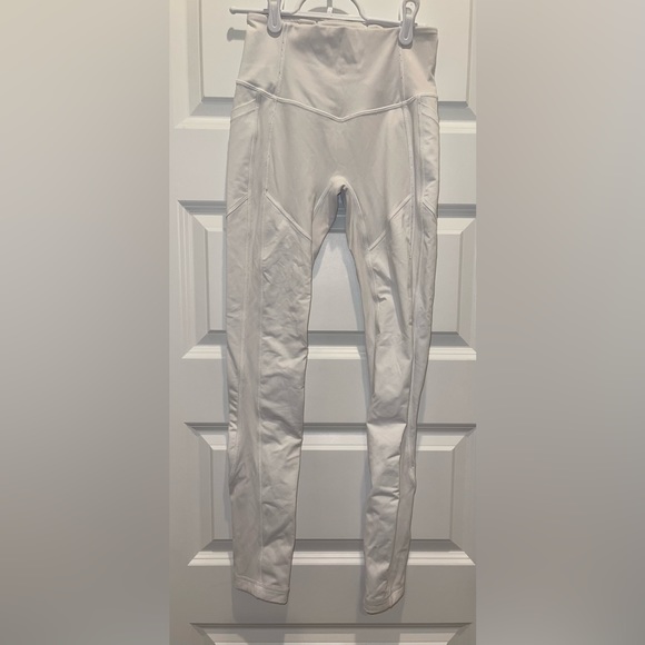 lululemon athletica Pants - Lululemon white wunder train tights 28” sz 4
